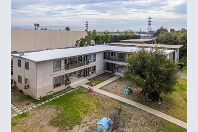 5701 Corbett, Los Angeles, CA 90016 - Photo 3