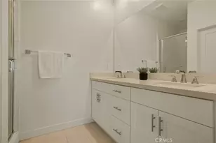 10942 Champions Ln, Cypress, CA 90720 - Photo 17