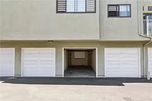 17722 Sergio Cir, Huntington Beach, CA 92647 - Photo 29