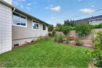 17361 Alta Vista, Huntington Beach, CA 92647 - Photo 39