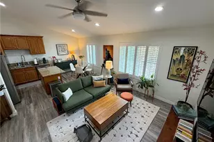 1637 E 5th St, Long Beach, CA 90802 - Photo 1