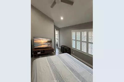 1637 E 5th Street #302, Long Beach, CA 90802 - Photo 17