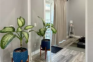 1637 E 5th St, Long Beach, CA 90802 - Photo 21