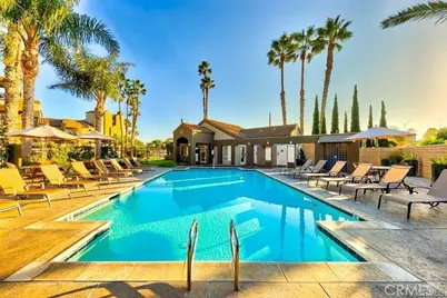 420 Lake #301, Huntington Beach, CA 92648 - Photo 35