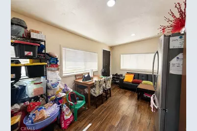 7802 Alhambra Drive, Huntington Beach, CA 92647 - Photo 15
