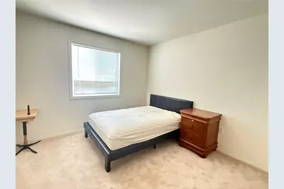 7802 Alhambra Drive, Huntington Beach, CA 92647 - Photo 13