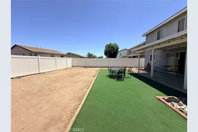 13960 Clydesdale Run, Victorville, CA 92394 - Photo 5