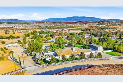 39130 Pala Vista, Temecula, CA 92591 - Photo 1