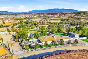39130 Pala Vista, Temecula, CA 92591 - Photo 5