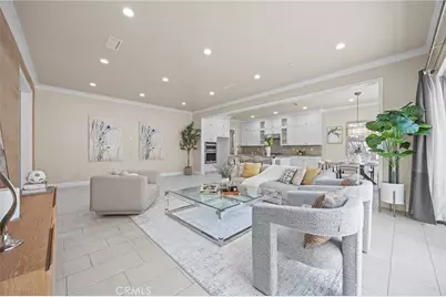 61 Bloomington, Irvine, CA 92620 - Photo 5