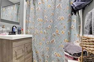 291 W Artesia, Pomona, CA 91768 - Photo 19