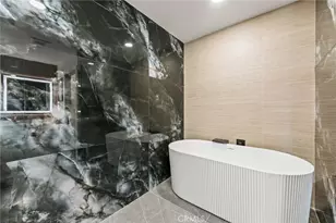 9 Southampton, Irvine, CA 92620 - Photo 23