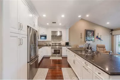 6138 James Alan, Cypress, CA 90630 - Photo 9
