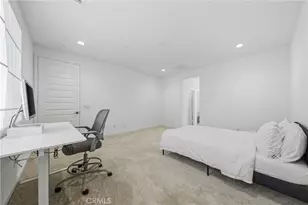 6992 Mallow Dr, Fontana, CA 92336 - Photo 15