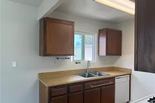 16662 Blanton, Huntington Beach, CA 92649 - Photo 21