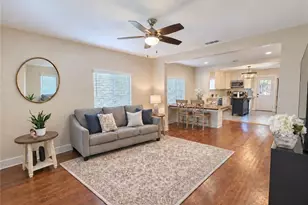220 W Kendall, Corona, CA 92882 - Photo 1