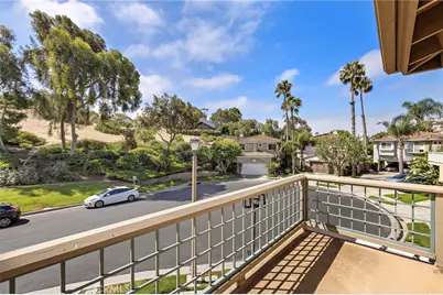 1012 Las Posas, San Clemente, CA 92673 - Photo 21