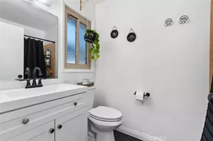 13543 Biola, La Mirada, CA 90638 - Photo 27