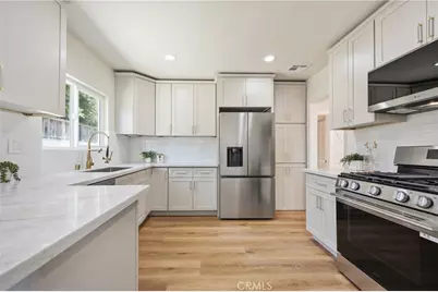 2410 W 70th, Los Angeles, CA 90043 - Photo 17