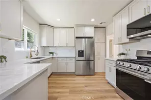 2410 W 70th, Los Angeles, CA 90043 - Photo 17