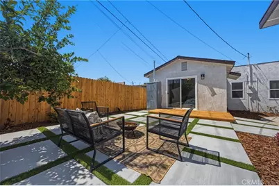 2410 W 70th, Los Angeles, CA 90043 - Photo 37