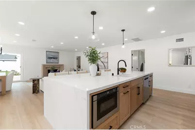 394 Magnolia Street, Costa Mesa, CA 92627 - Photo 11
