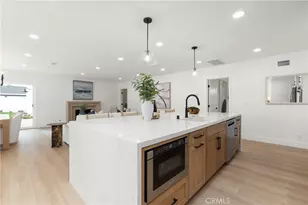 394 Magnolia St, Costa Mesa, CA 92627 - Photo 11