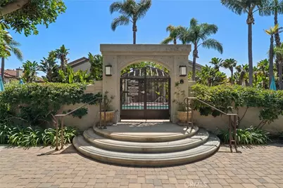 4802 Tiara #204, Huntington Beach, CA 92649 - Photo 31