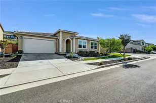 2792 Chad Zeller, Corona, CA 92882 - Photo 39