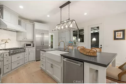 2555 Reynolds Drive, Tustin, CA 92782 - Photo 15