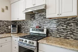 20259 Gifford, Winnetka, CA 91306 - Photo 7