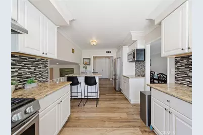 20259 Gifford, Winnetka, CA 91306 - Photo 11
