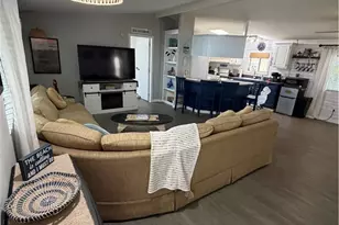 20701 Beach Blvd, Huntington Beach, CA 92648 - Photo 11