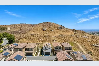 27463 Moonstone, Moreno Valley, CA 92555 - Photo 21