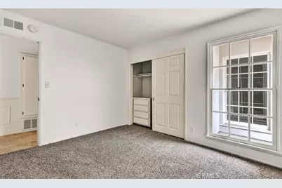18922 Gregory Lane, Huntington Beach, CA 92646 - Photo 19