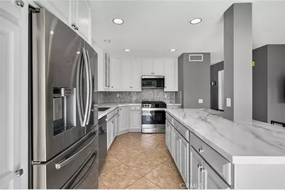 21056 Champlain, Lake Forest, CA 92630 - Photo 7