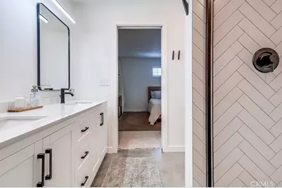 1020 Ocean Park #3, Santa Monica, CA 90405 - Photo 29