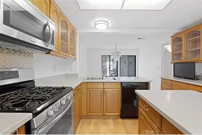 8402 Sunbeam Cir, Huntington Beach, CA 92646 - Photo 11