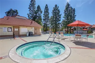 8402 Sunbeam Cir, Huntington Beach, CA 92646 - Photo 5