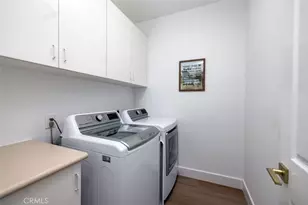 304 Goldenwest St, Huntington Beach, CA 92648 - Photo 23