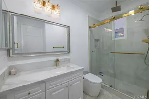 304 Goldenwest St, Huntington Beach, CA 92648 - Photo 19