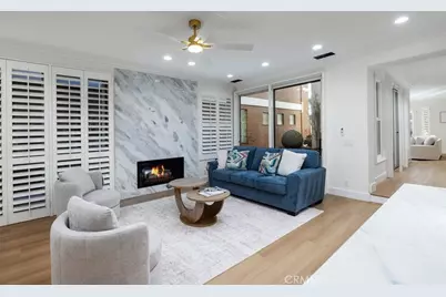 304 Goldenwest Street, Huntington Beach, CA 92648 - Photo 9