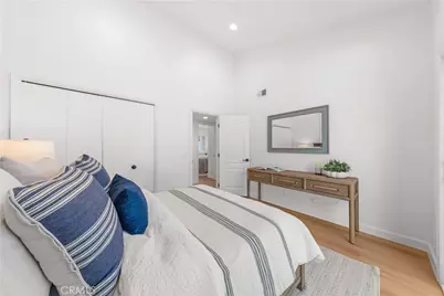 18846 Saginaw, Irvine, CA 92603 - Photo 37