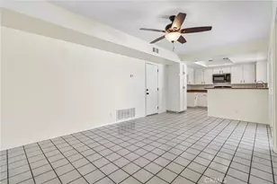 330 King Ct, Hemet, CA 92543 - Photo 7