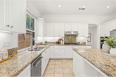 68 Tollson, Irvine, CA 92620 - Photo 9
