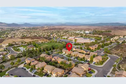 38354 Falcon Court, Murrieta, CA 92563 - Photo 45