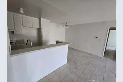 2501 W Sunflower #F4, Santa Ana, CA 92704 - Photo 3