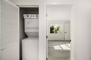 4981 Pearce, Huntington Beach, CA 92649 - Photo 29