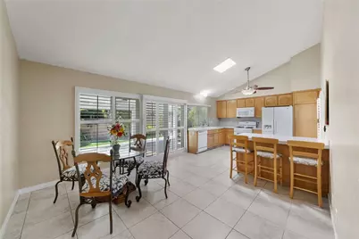 1453 Post, Fullerton, CA 92833 - Photo 9