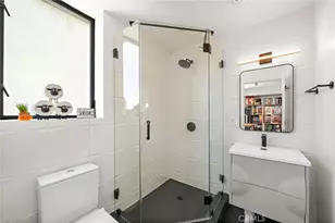 3859 S Centinela Ave, Los Angeles, CA 90066 - Photo 17